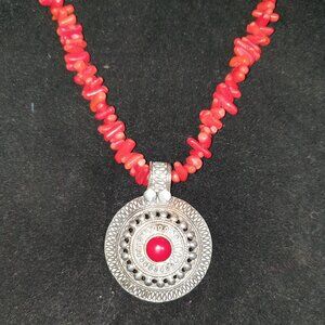 Bold Vintage Indian Genuine Red Coral & 925 Sterling Silver Pendant Necklace
